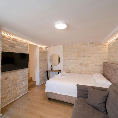 Christian Studio Apartments ウマグ エクステリア 写真