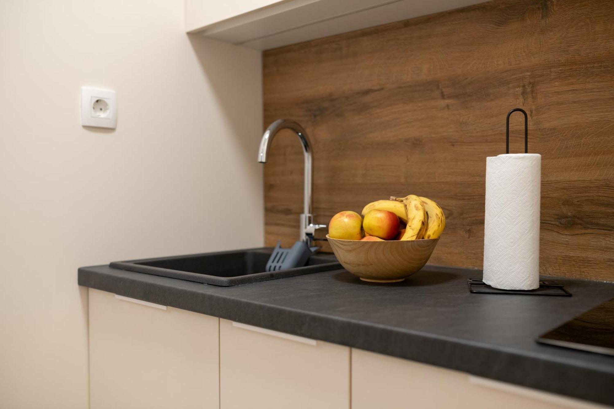 Christian Studio Apartments ウマグ エクステリア 写真