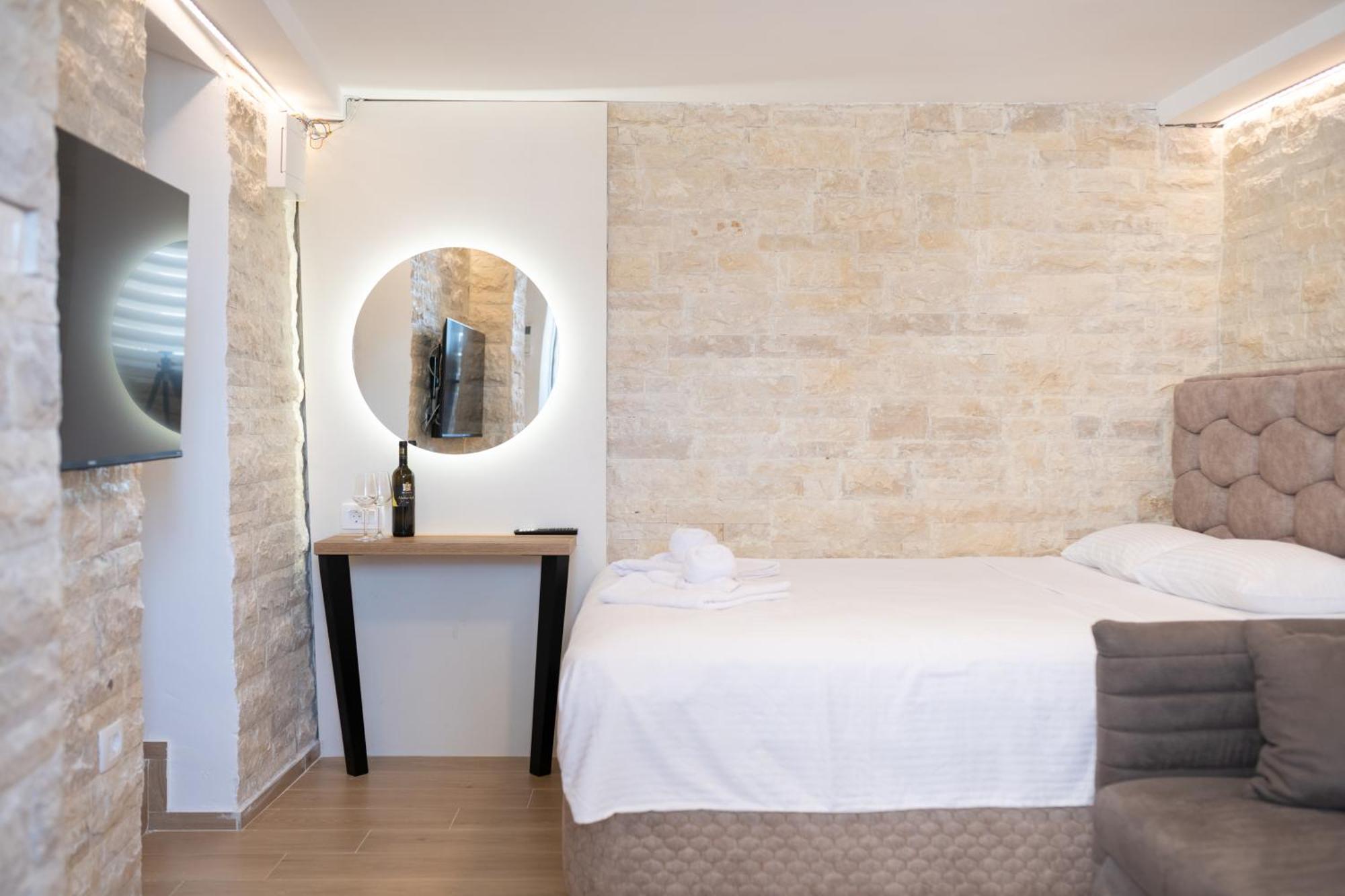 Christian Studio Apartments ウマグ エクステリア 写真